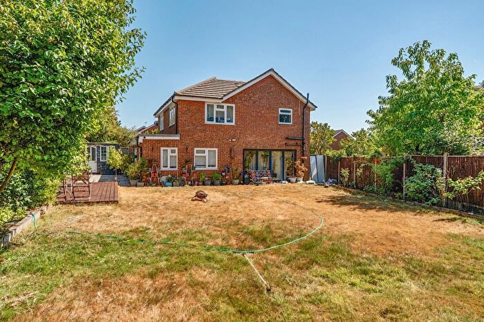Detached House For Sale In Bissley Drive, Maidenhead, Berkshire, SL6