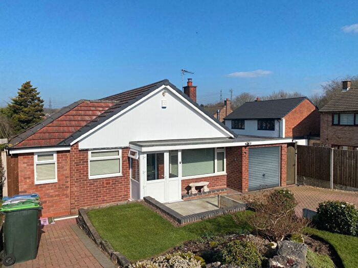 3 Bedroom Detached Bungalow For Sale In Elm Drive, Birmingham, B43