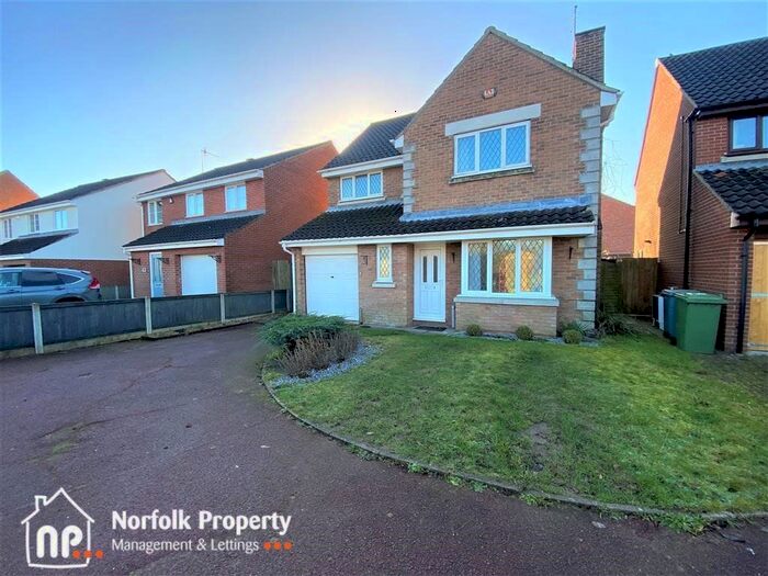 4 Bedroom Property To Rent In Kingswood Avenue, Taverham, Norwich, NR8