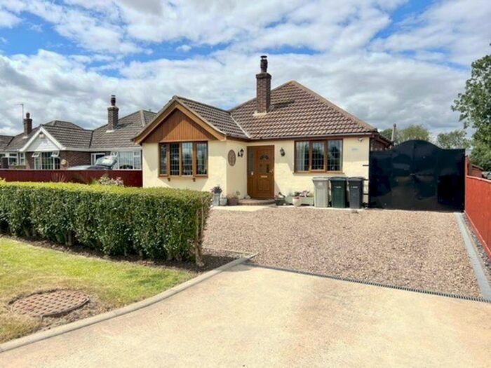 3 Bedroom Detached Bungalow For Sale In Ings Lane, Covenham St Marys, LN11