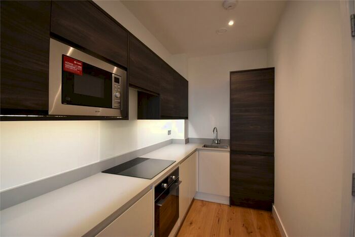 1 Bedroom Apartment To Rent In The Ring, Bracknell, Berkshire, RG12