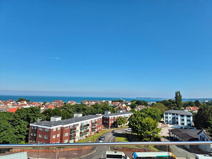 2 Bedroom Flat For Sale In Singer Court, Manor Crescent, Paignton, TQ3