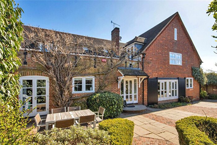 4 Bedroom Semi-Detached House For Sale In Horns Lodge Farm, Horns Lodge, Shipbourne Road, Tonbridge, Kent, TN11