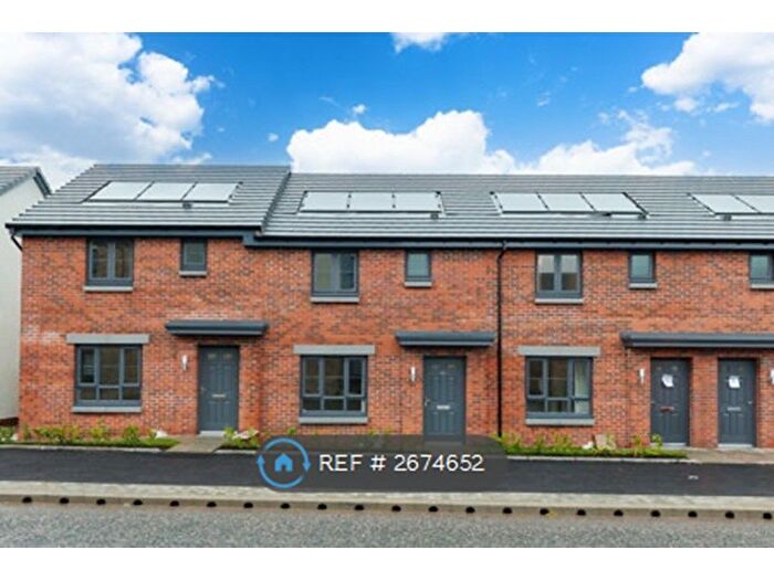 3 Bedroom Terraced House To Rent In Fifeshill Drive, Aberdeen, AB15