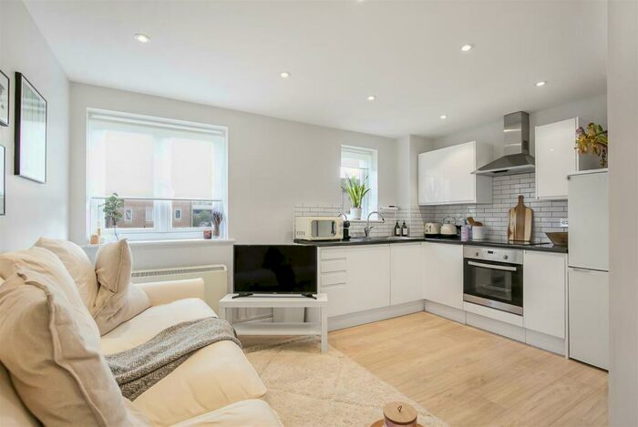 1 Bedroom Flat To Rent In Viking Place, Seymour Road, Leyton, London, E10