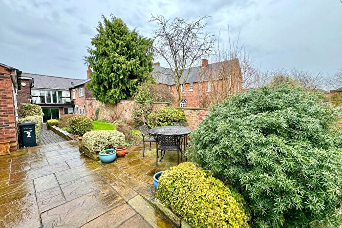 2 Bedroom Apartment To Rent In Hospital Street, Nantwich, Cheshire, CW5