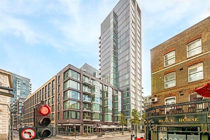 2 Bedroom Flat For Sale In Leman Street, Whitechapel, E1