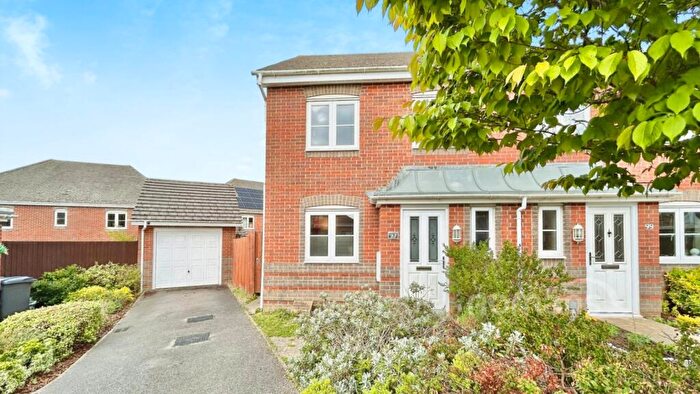 2 Bedroom Semi-Detached House For Sale In Wiltshire Crescent, Basingstoke, Hampshire, RG22