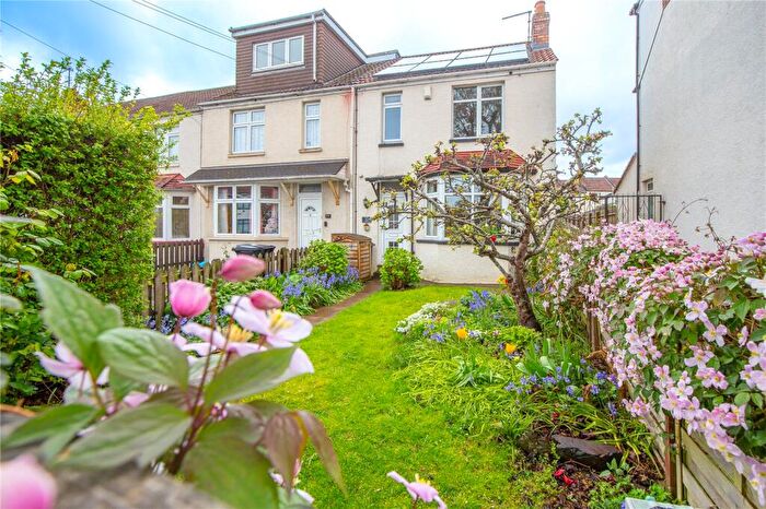 4 Bedroom End Of Terrace House For Sale In Muller Road, Horfield, Bristol, BS7
