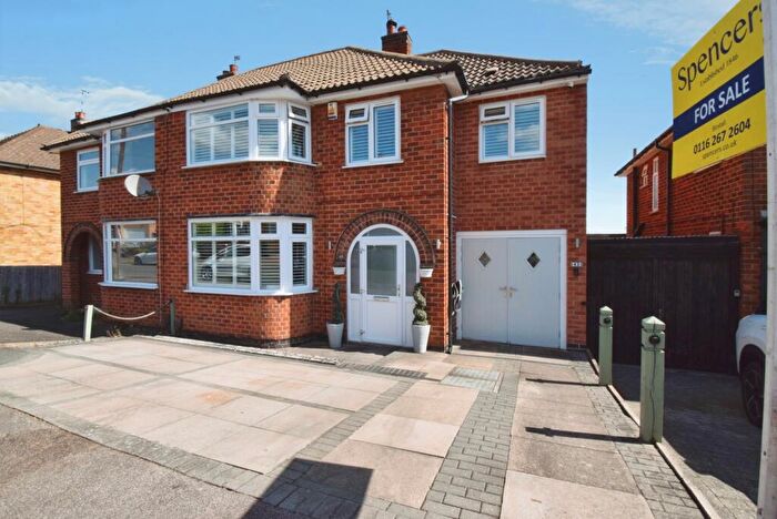 4 Bedroom Semi-Detached House For Sale In Woodgate Drive, Birstall, Leicester, Leicestershire, LE4