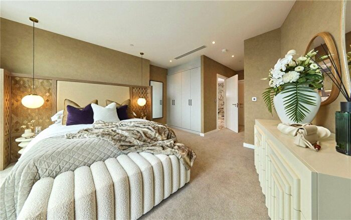 3 Bedroom Flat For Sale In The Newton Thr, Silvercroft Street, Manchester, M15