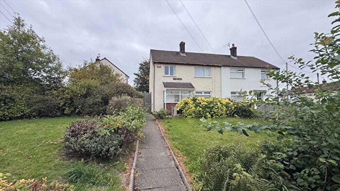 3 Bedroom Semi-detached House To Rent In Holden Road, Prescot, L35
