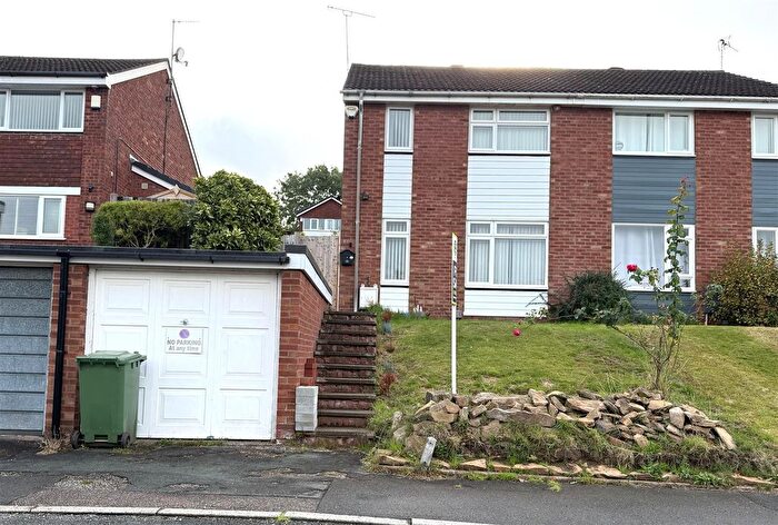 3 Bedroom Semi-detached House For Sale In Huntsmans Walk, Rugeley, WS15