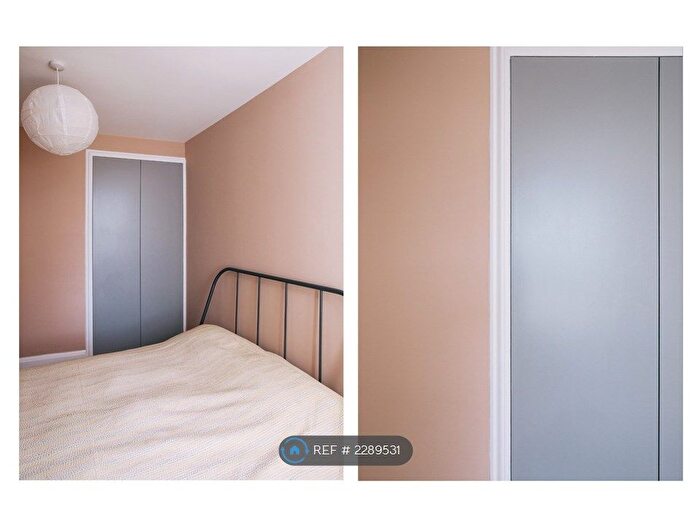 3 Bedroom Flat To Rent In Nunhead, London, SE15
