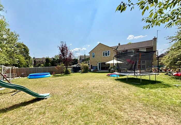 5 Bedroom Detached House For Sale In Ashton Keynes, SN6