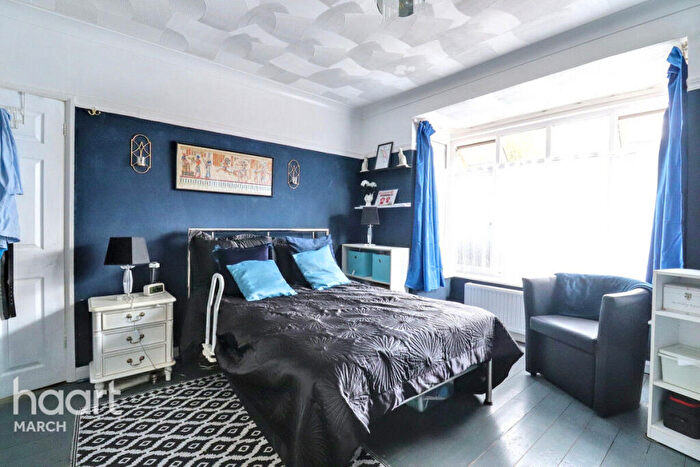 3 Bedroom Detached Bungalow For Sale In Elm Road, March, PE15