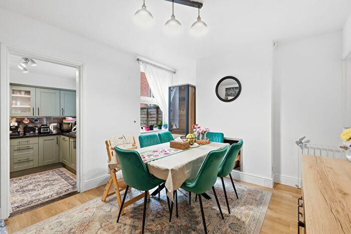 3 Bedroom Terraced House For Sale In Gladstone Road, Ipswich, IP3