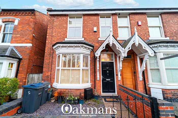 3 Bedroom Semi-Detached House For Sale In Station Road, Harborne, Birmingham, B17