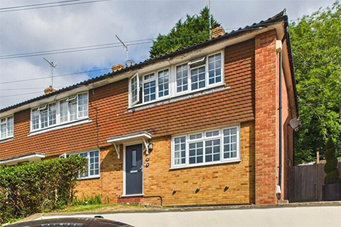 3 Bedroom End Of Terrace House For Sale In Garden Wood Road, East Grinstead, West Sussex, RH19