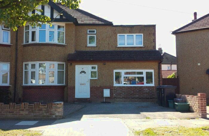 6 Bedroom Semi-Detached House To Rent In Raeburn Avenue, Surbiton, KT5