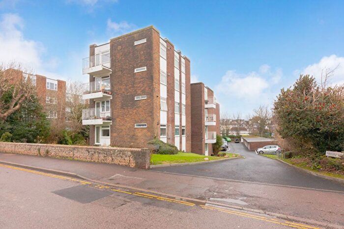 2 Bedroom Flat For Sale In Mountfield Road, Priory Court Mountfield Road, BN7