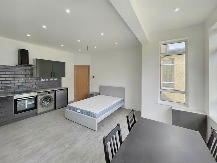 Studio To Rent In Belle Vue Crescent, Southbourne, BH6