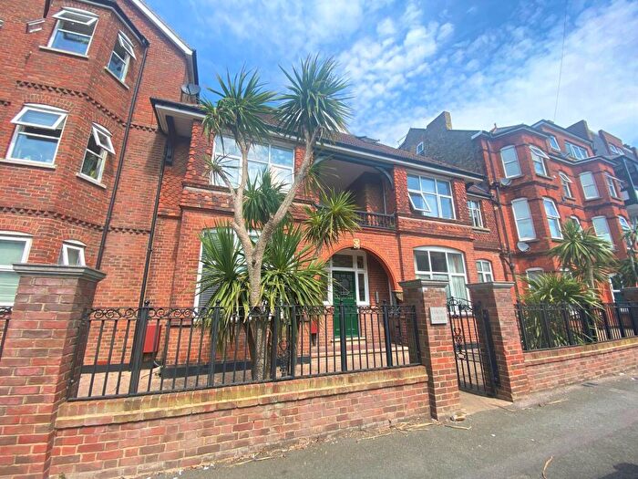 2 Bedroom Flat To Rent In Viking Court, Cliftonville Avenue, Marga, CT9