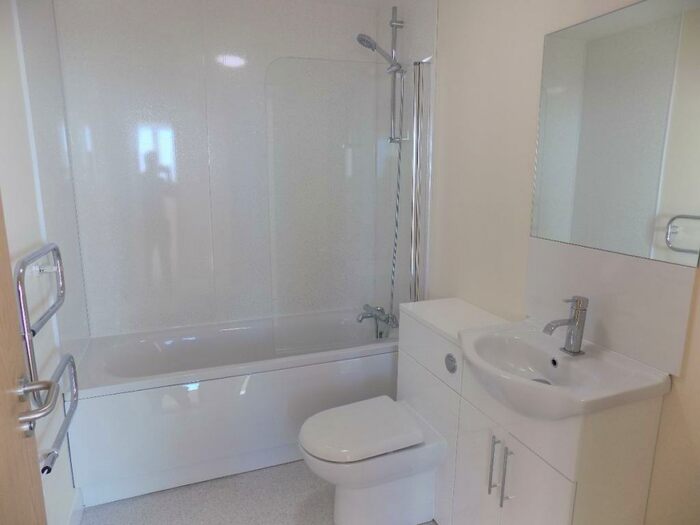 2 Bedroom Apartment To Rent In Castle Court, The Minories, Dudley, DY2