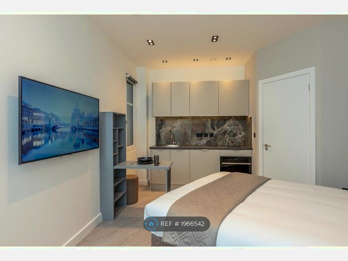 Studio To Rent In Lowlands Road, Harrow, HA1