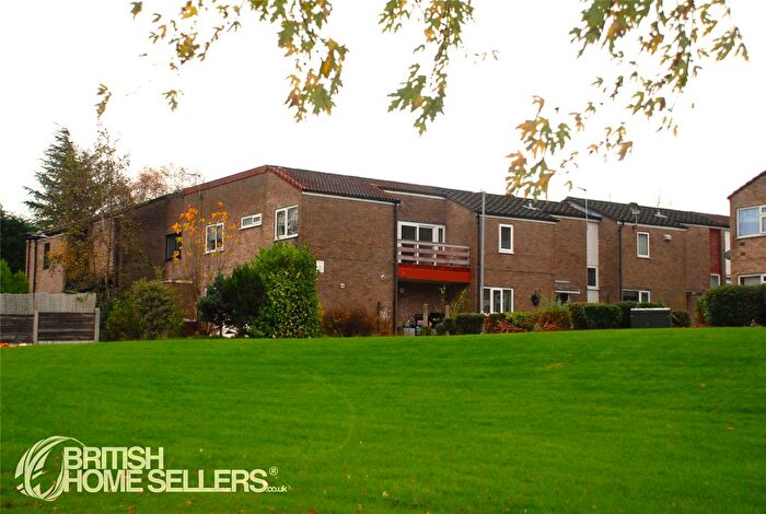 1 Bedroom Flat For Sale In Tarporley Walk, Wilmslow, Cheshire, SK9