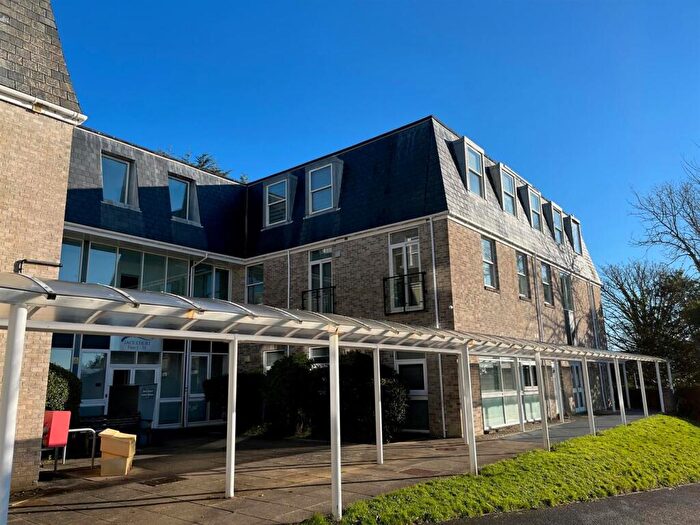 1 Bedroom Apartment For Sale In Priory Road, St. Austell, PL25