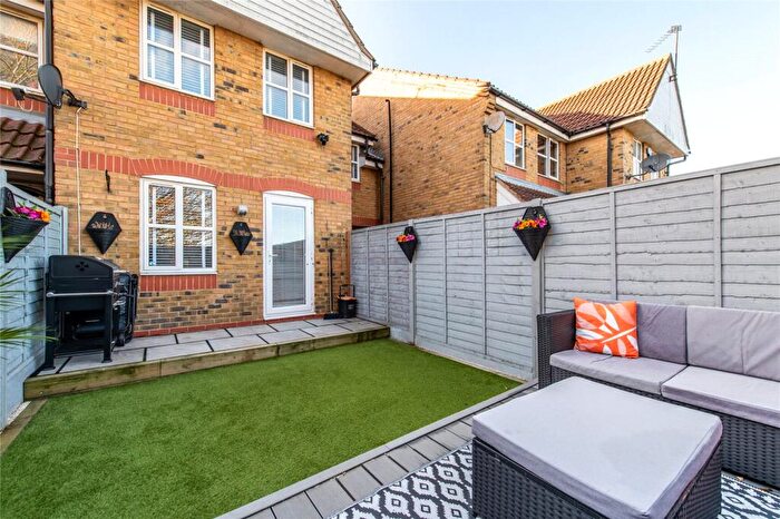 2 Bedroom Terraced House For Sale In St Clements Close, Northfleet, Kent, DA11