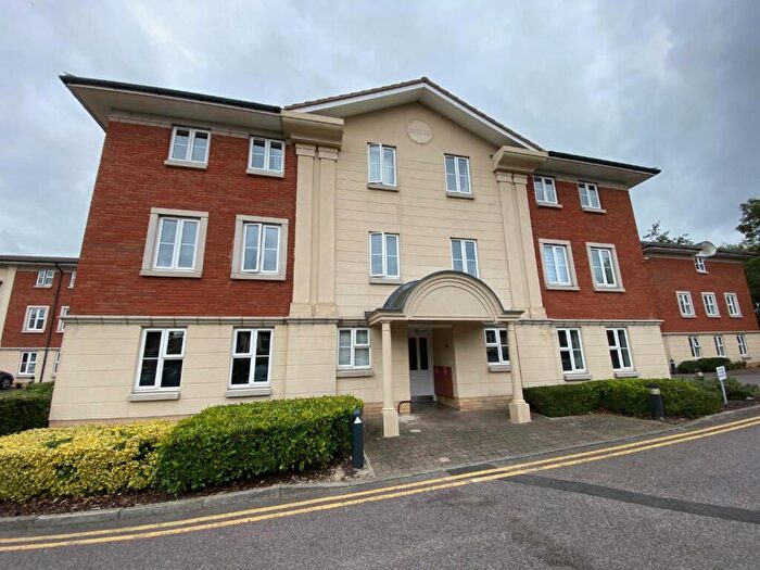 2 Bedroom Flat To Rent In Grimsbury Road, Kingswood, Bristol, BS15