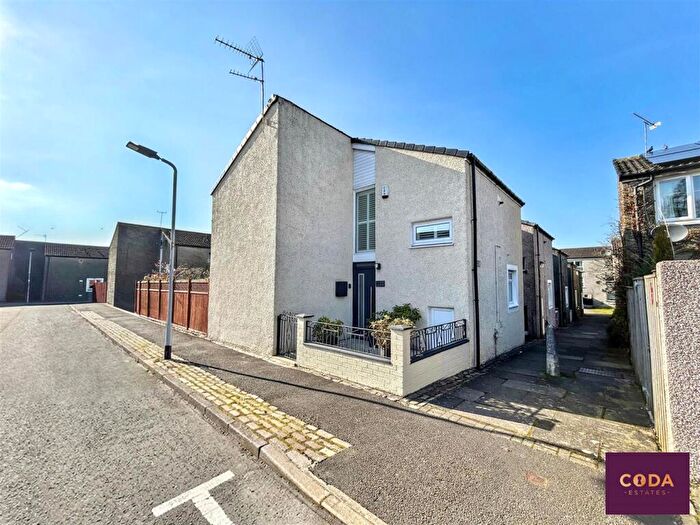 3 Bedroom End Of Terrace House For Sale In Cedar Road, Abronhill Cumbernauld, G67