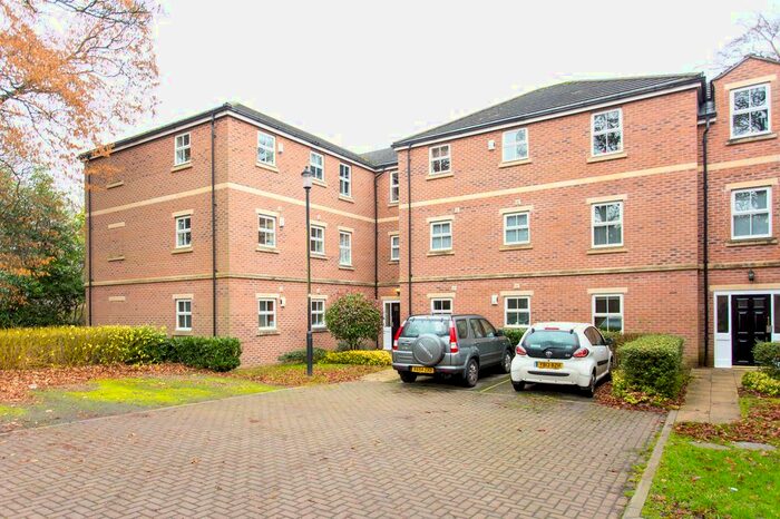 2 Bedroom Flat To Rent In Lawson Wood Court, Leeds, LS6