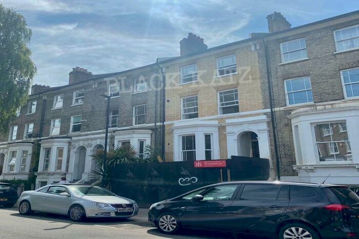 2 Bedroom Flat To Rent In Flaxman Road, SE5