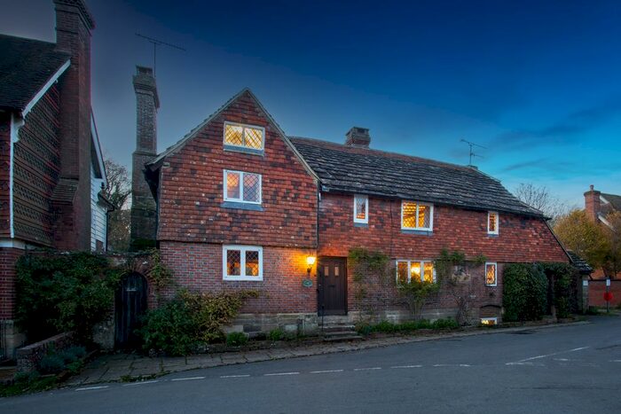 5 Bedroom Detached House For Sale In North Lane, West Hoathly, RH19