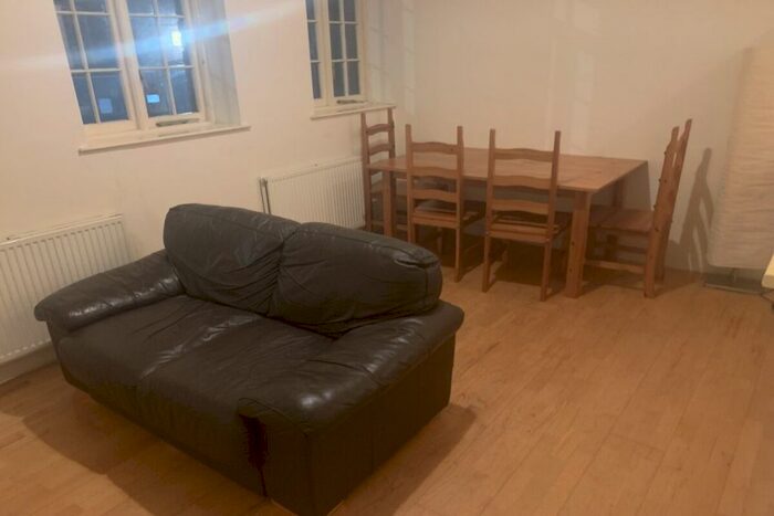 2 Bedroom Flat To Rent In Cornish Street, Sheffield S6