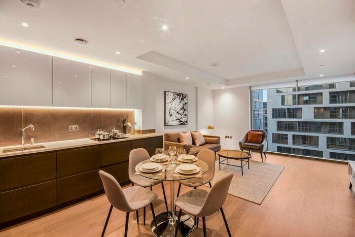 1 Bedroom Flat To Rent In Warwick Lane, London, W14