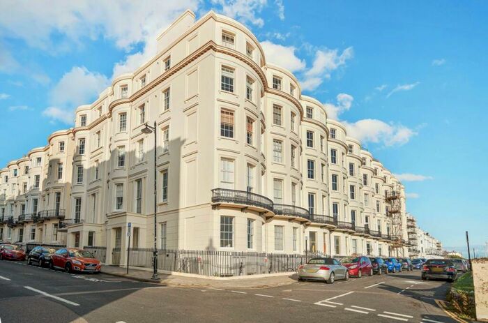 2 Bedroom Flat To Rent In Percival Terrace, Brighton, East Sussex, BN2