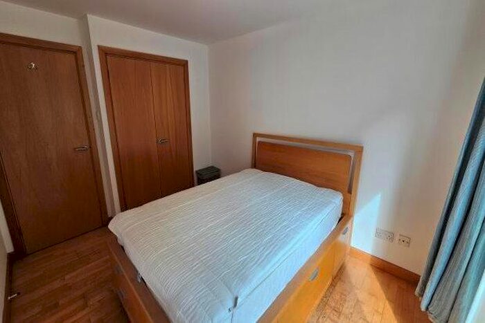 2 Bedroom Flat To Rent In Cumberland Road, Bristol, BS1