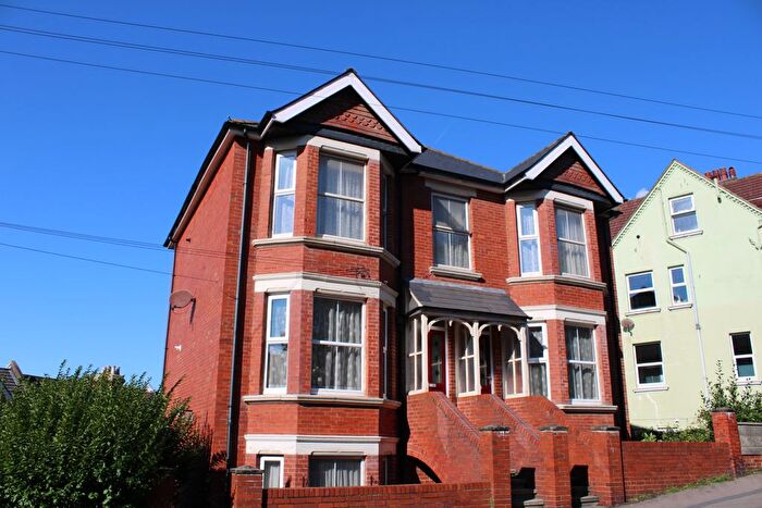 2 Bedroom Flat To Rent In Milward Road, Hastings, TN34