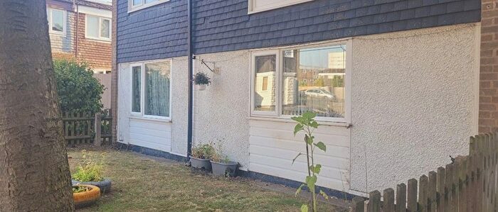 1 Bedroom Maisonette For Sale In Maytree Close, Birmingham, B37