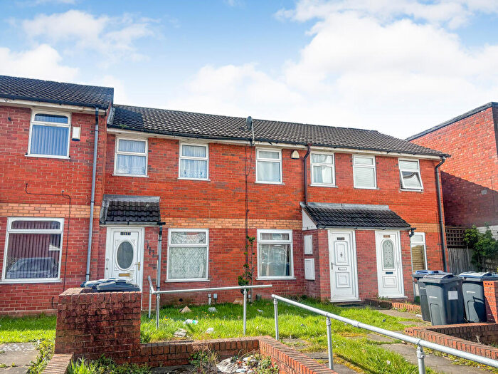 2 Bedroom Terraced House For Sale In Aberdeen Street, Birmingham, B18