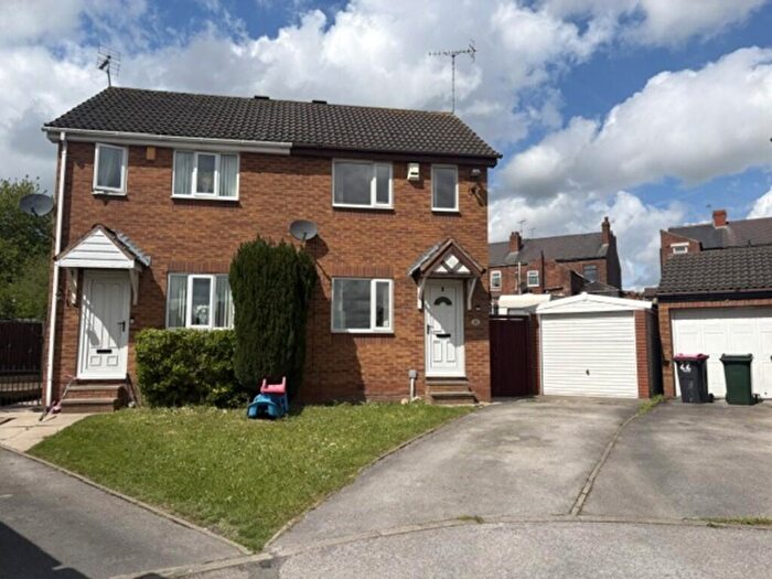 2 Bedroom Semi-Detached House For Sale In Stoneybank Drive, Kiveton Park, S26