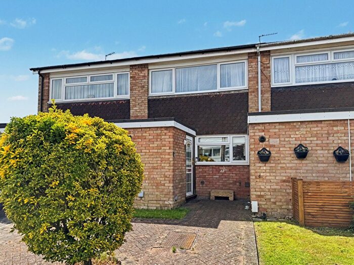 2 Bedroom Terraced House For Sale In Tandridge Drive, Orpington, BR6
