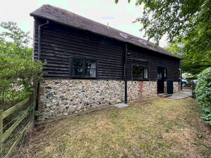 2 Bedroom Barn Conversion To Rent In Sole Street, Crundale, Canterbury, CT4