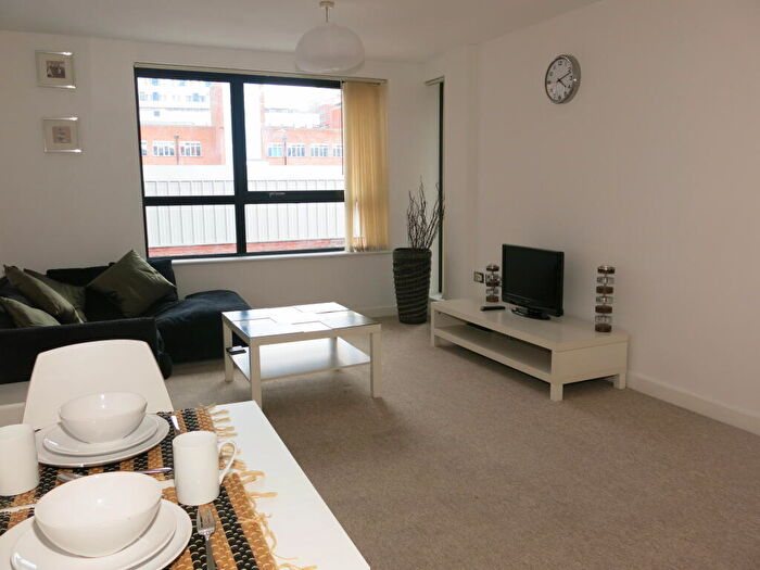 1 Bedroom Apartment To Rent In George Street, Birmingham, B3