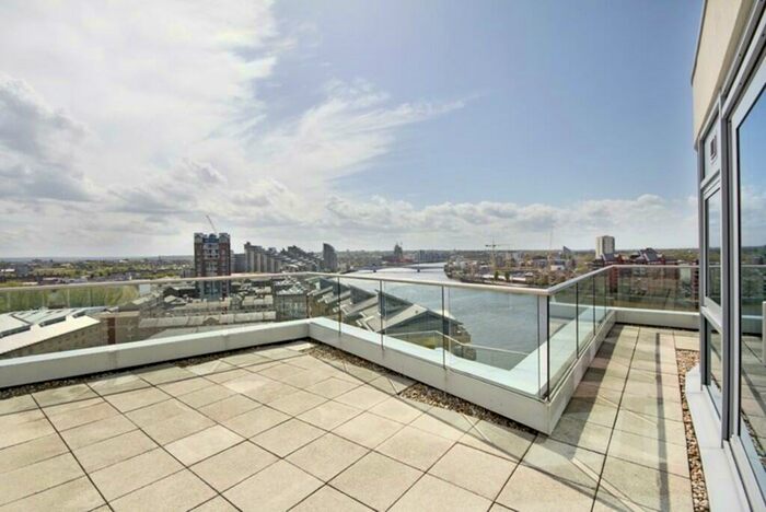 2 Bedroom Apartment To Rent In Orbis Wharf, Bridges Wharf, SW11