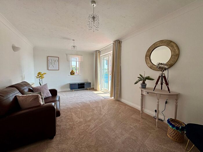 2 Bedroom Flat To Rent In Britannia Drive, Ashton-On-Ribble, PR2